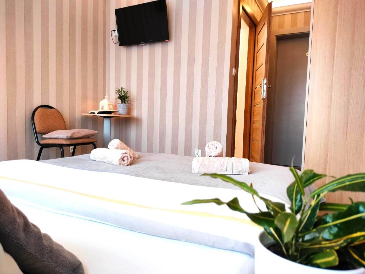 Bed and Breakfast Gosciniec Nad Sawa Handzlowka Экстерьер фото