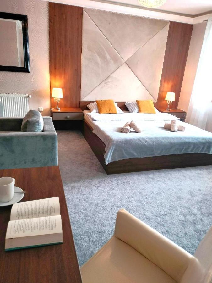 Bed and Breakfast Gosciniec Nad Sawa Handzlowka Экстерьер фото