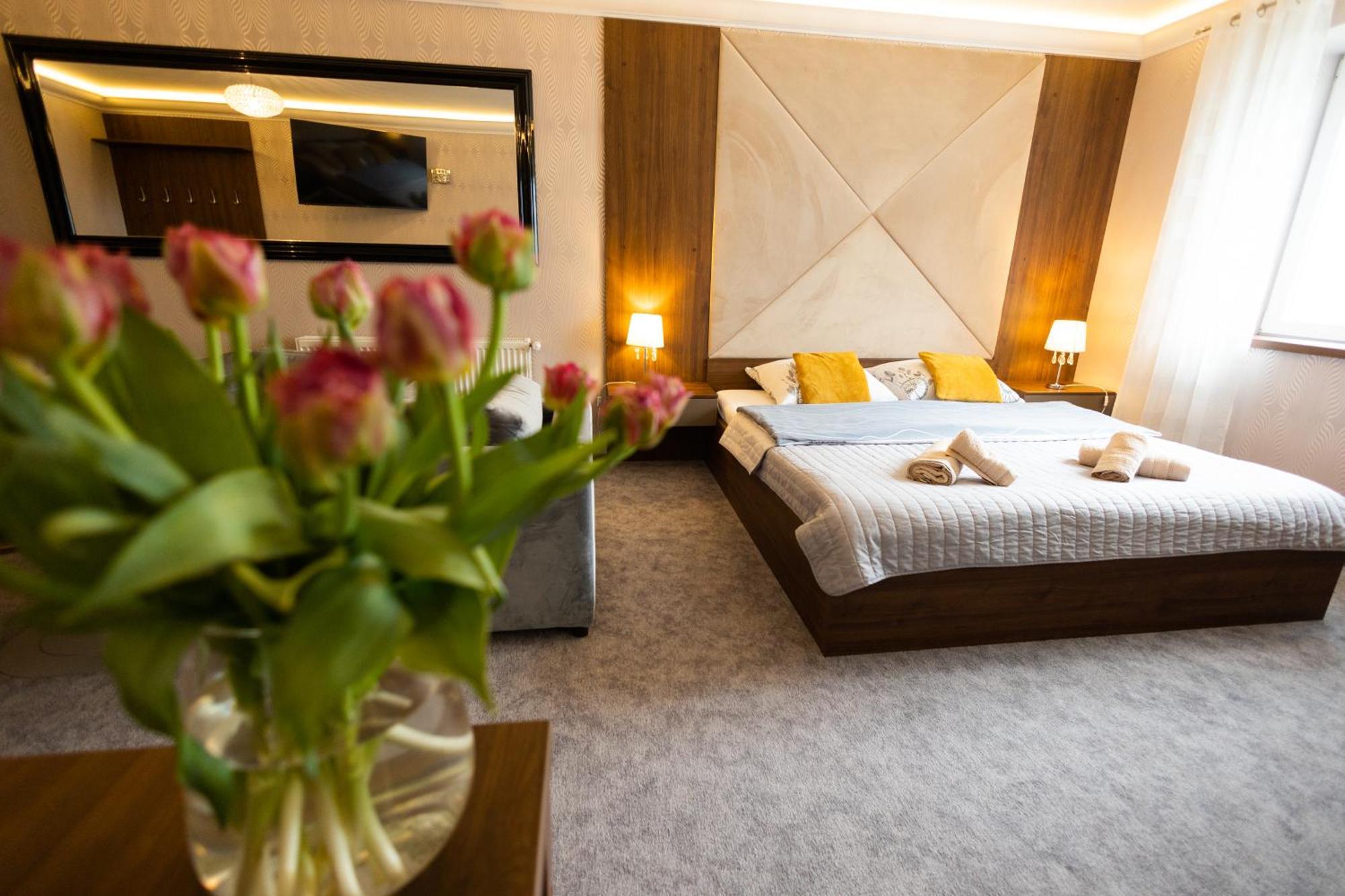 Bed and Breakfast Gosciniec Nad Sawa Handzlowka Экстерьер фото